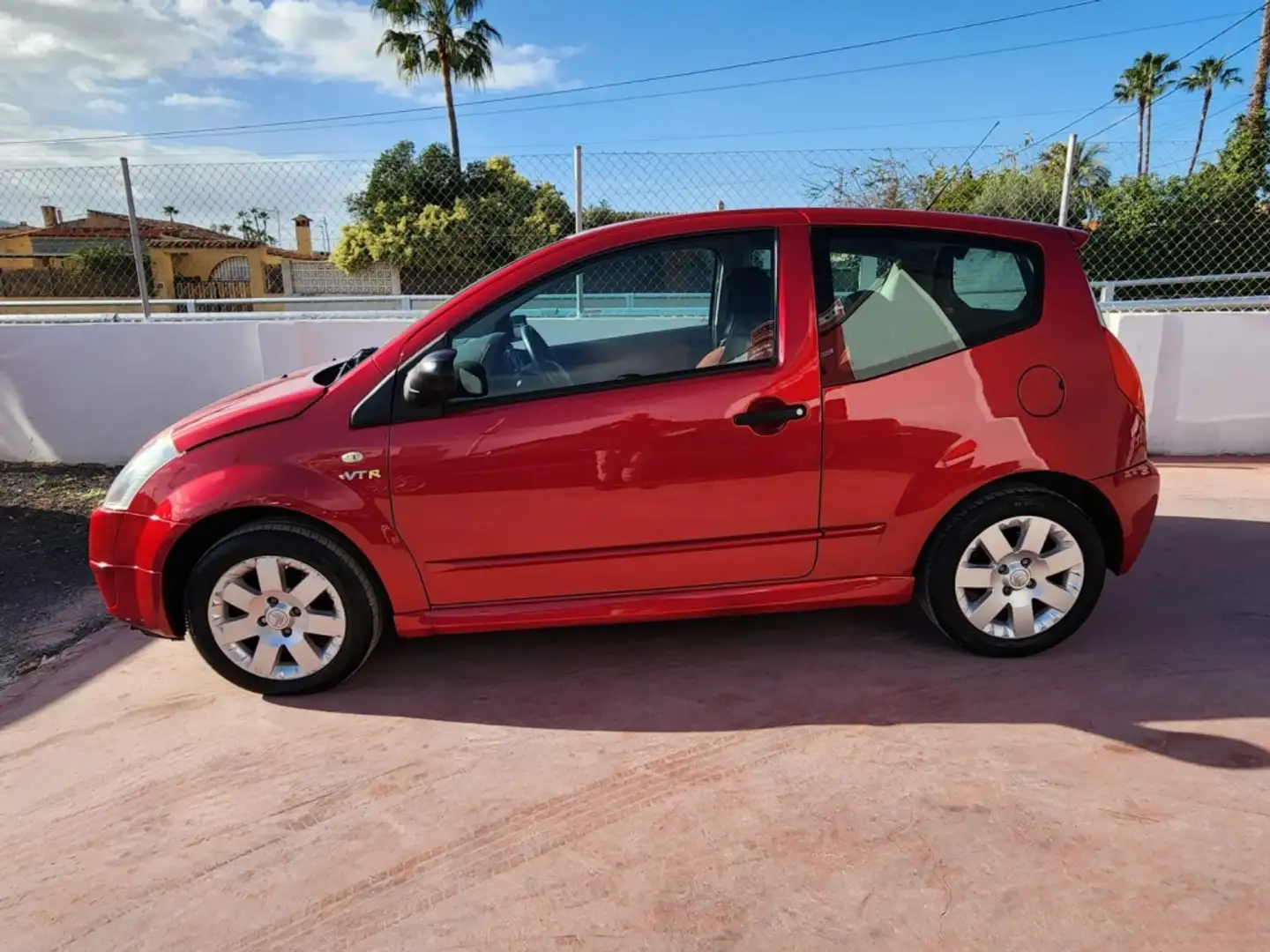 Citroen C2 1.4i VTR Rojo - 2