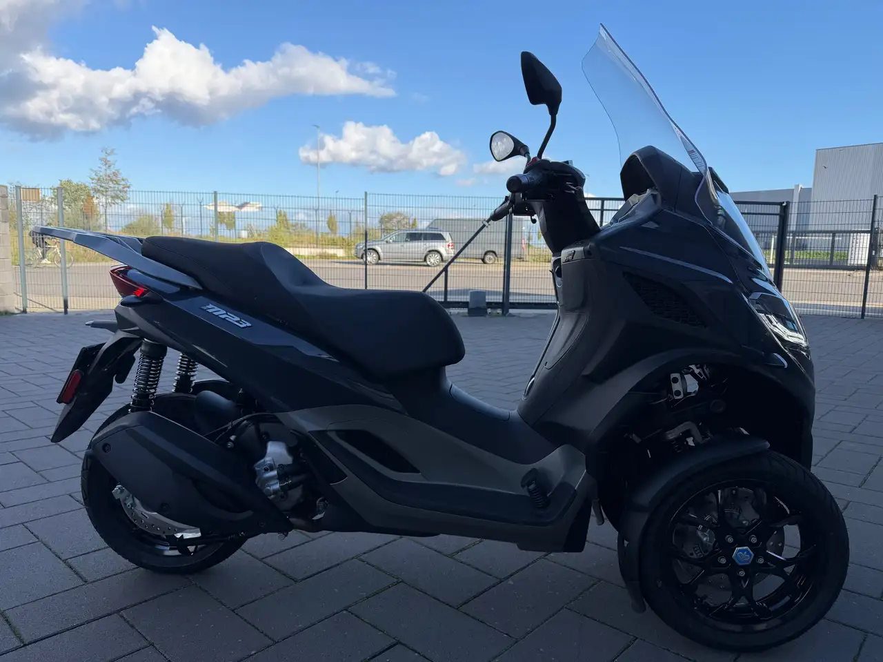 Piaggio MP3 310