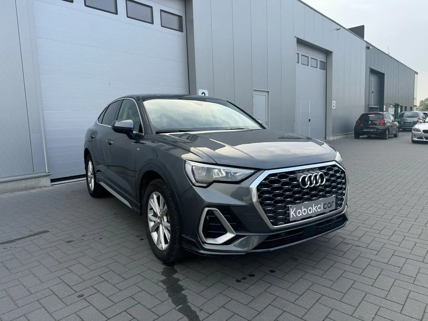 Audi Q3 Sportback 35 TFSI S line/ 37,000 KM/GARANTIE 12M Gris - 1