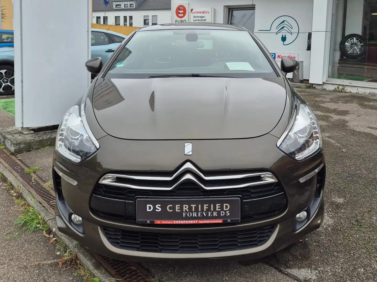 Citroen DS5 SportChic Hybrid4 smeđa - 1