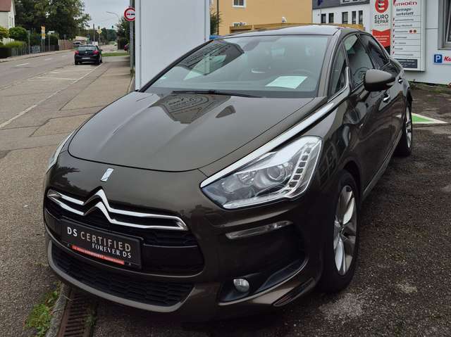 Citroen DS5 SportChic Hybrid4