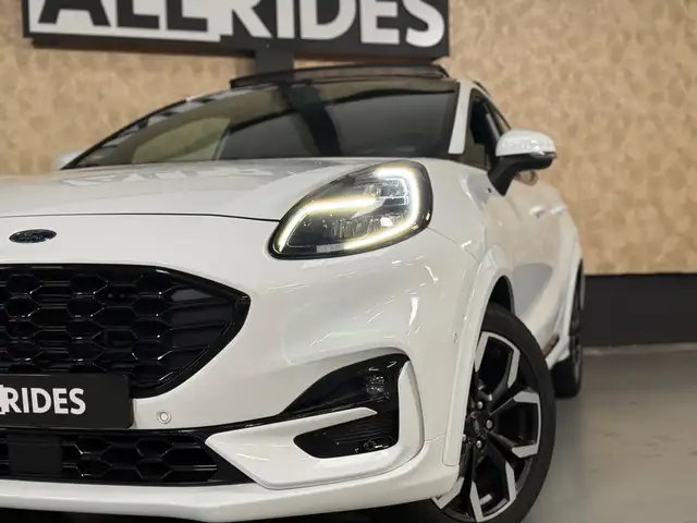 Ford Puma view 2