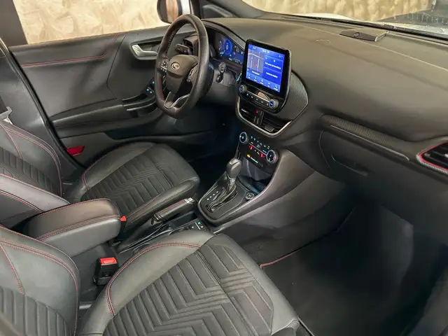 Ford Puma view 12