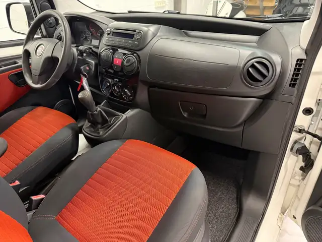 Fiat Qubo view 14