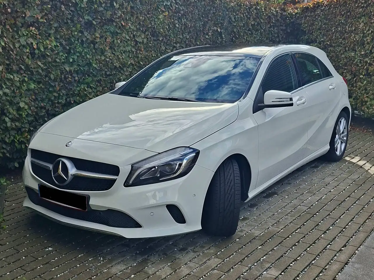 Mercedes-Benz A 180