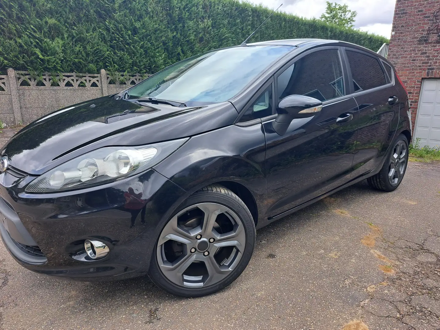 Ford Fiesta 1.4 TDCi Ambiente - 1