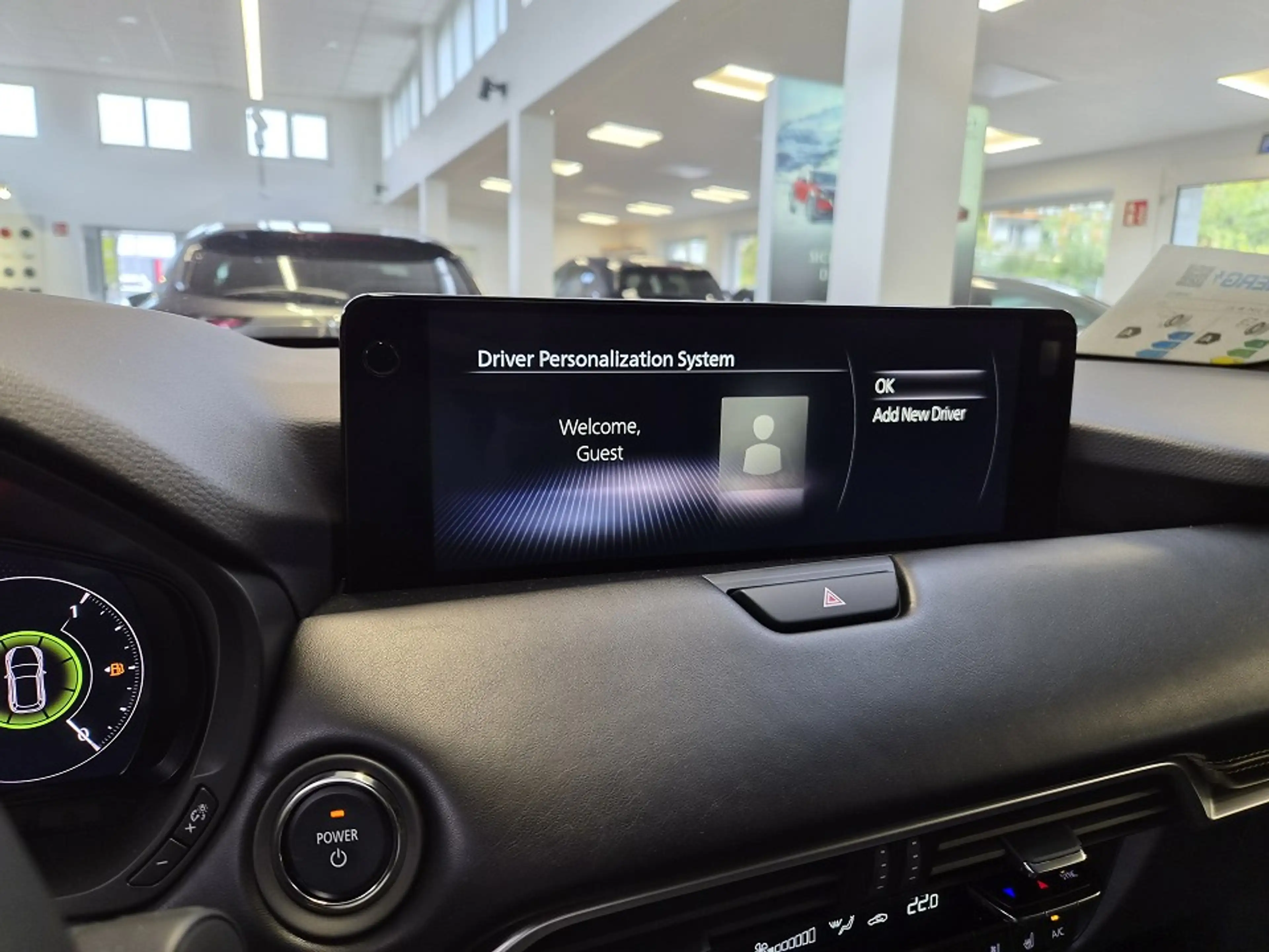 Mazda CX-80 2.5L e-SKY PHEV Homura Plus *0,5% Versteuerung* — photo 12