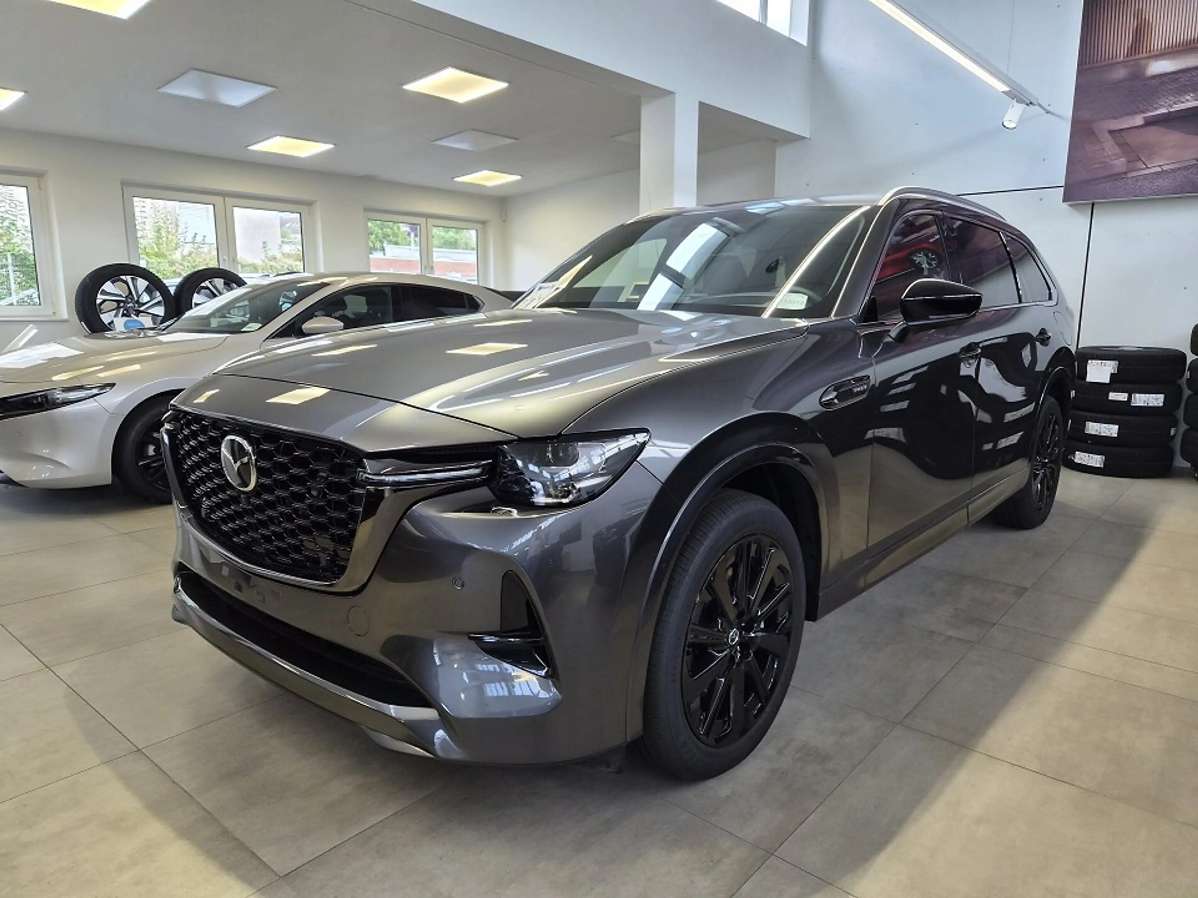 Mazda CX-80 2.5L e-SKY PHEV Homura Plus *0,5% Versteuerung* — photo 2