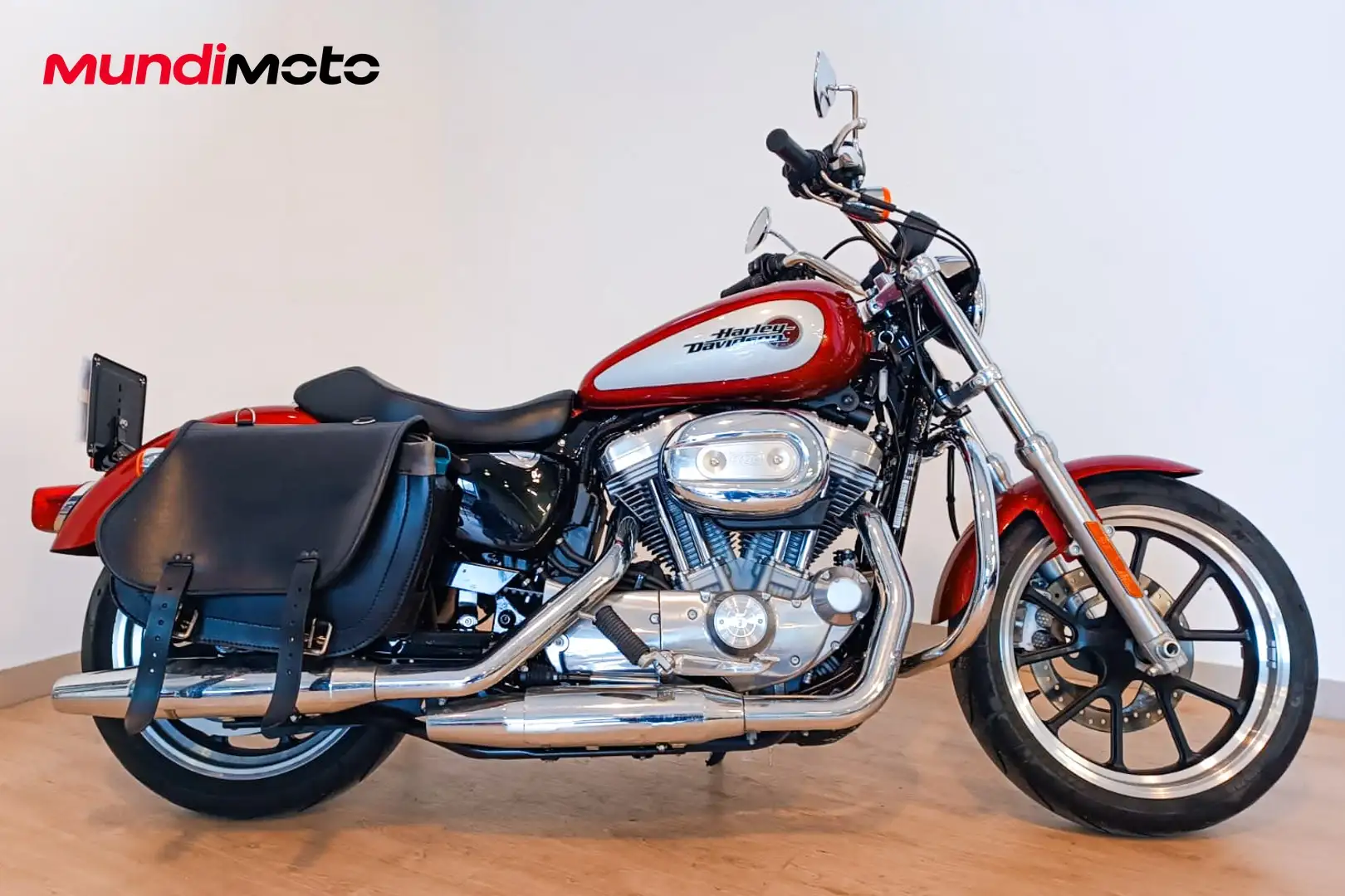 Harley-Davidson Sportster 883 - 1