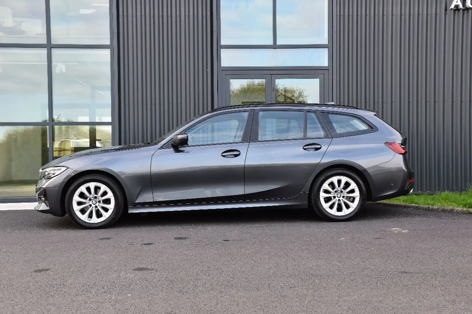 BMW 320 Touring (G21) 320D 190 LOUNGE BVA8 Gris - 2