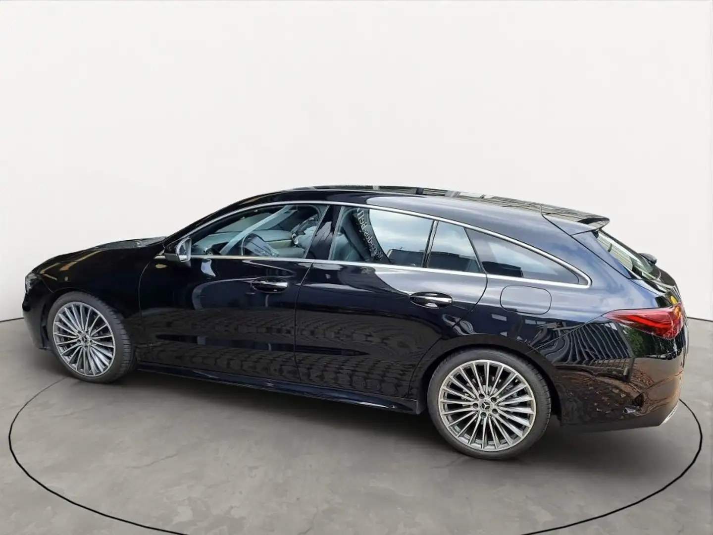 Mercedes-Benz CLA 200 CLA Shooting Brake 200d AMG line Advanced Plus Noir - 2