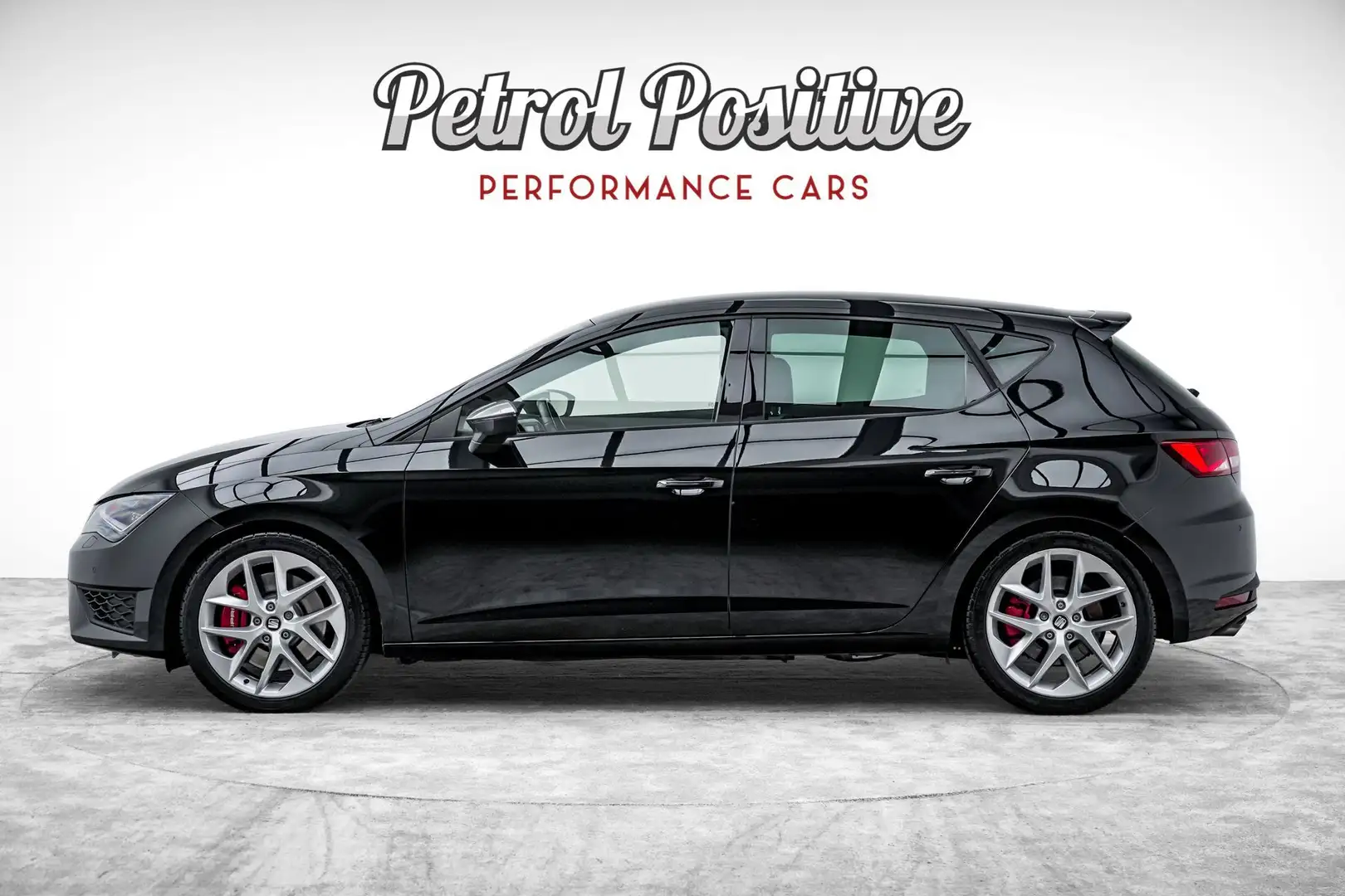 SEAT Leon Cupra 2,0 TSI DSG Damen-Zweitbesitz Rostfrei Schwarz - 2