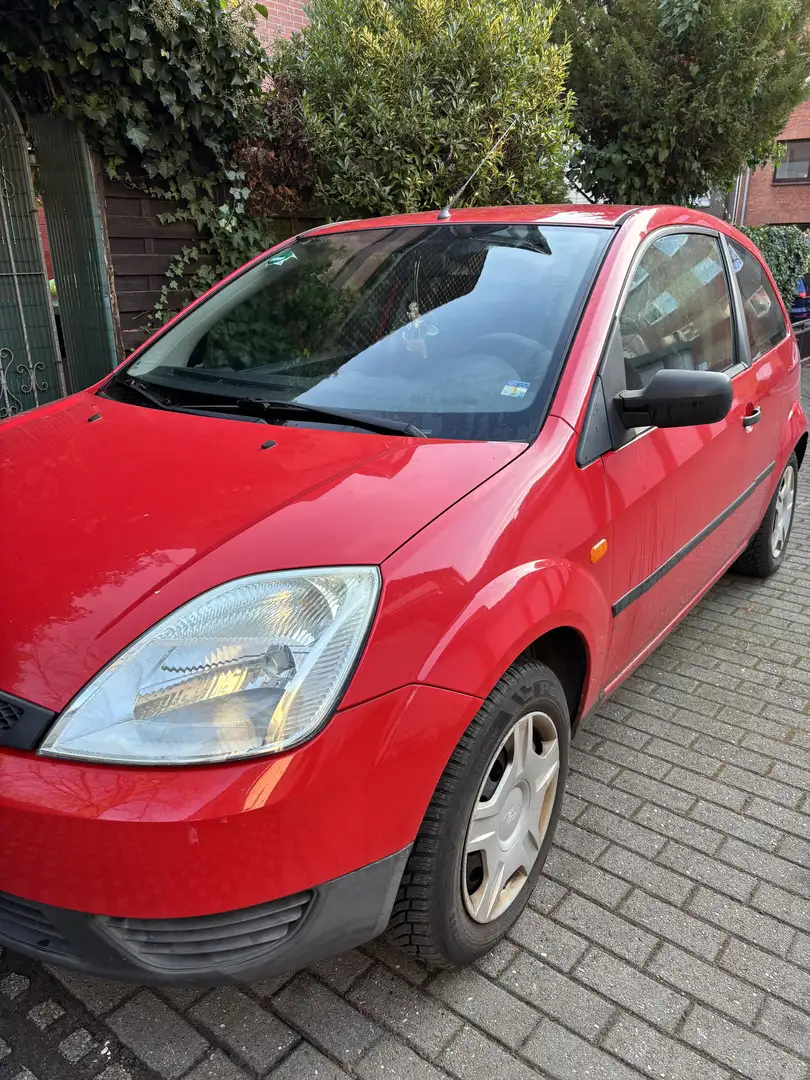 Ford Fiesta Basis - 2