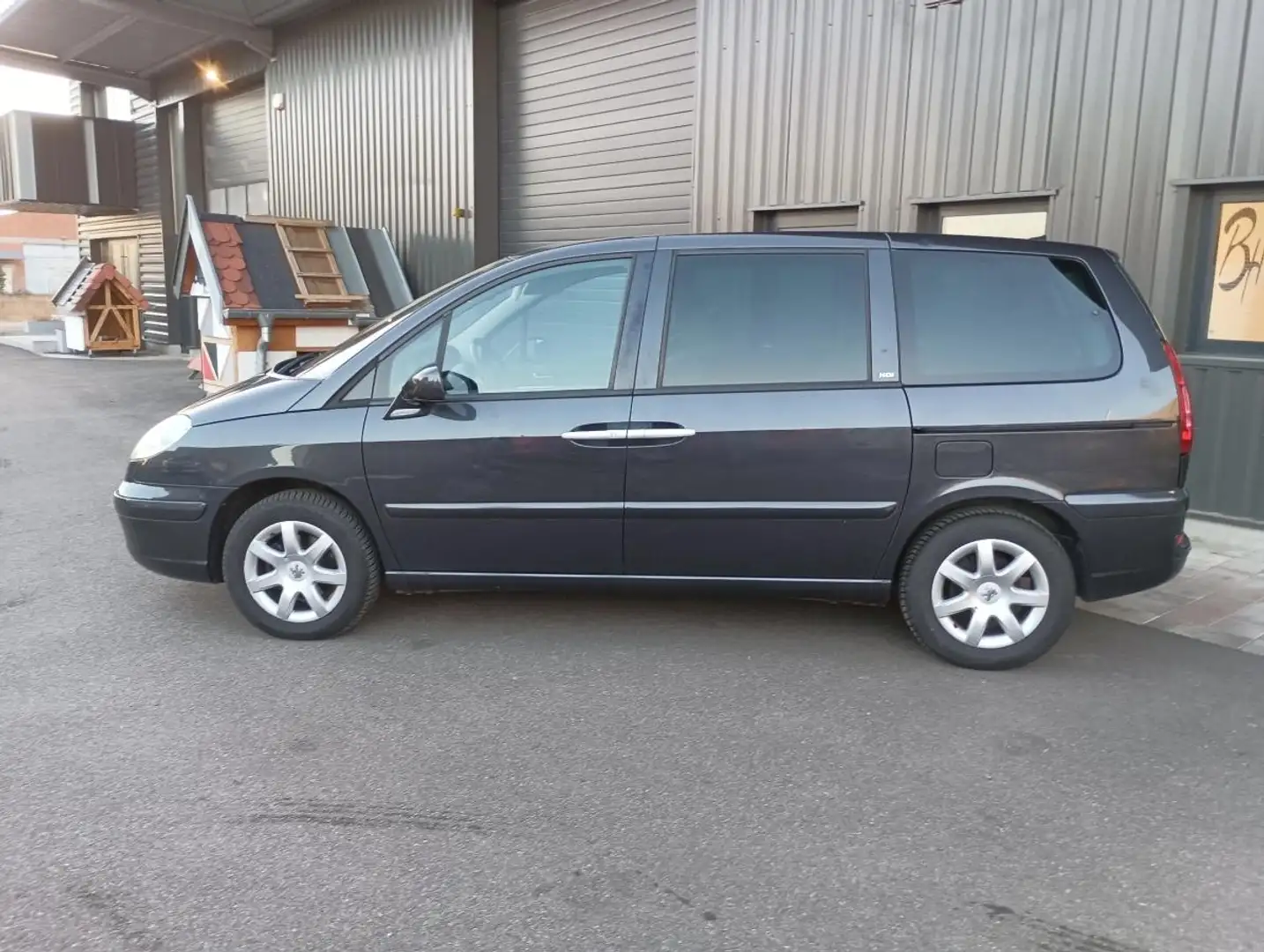 Peugeot 807 2.0 HDI 135 PREMIUM - 2