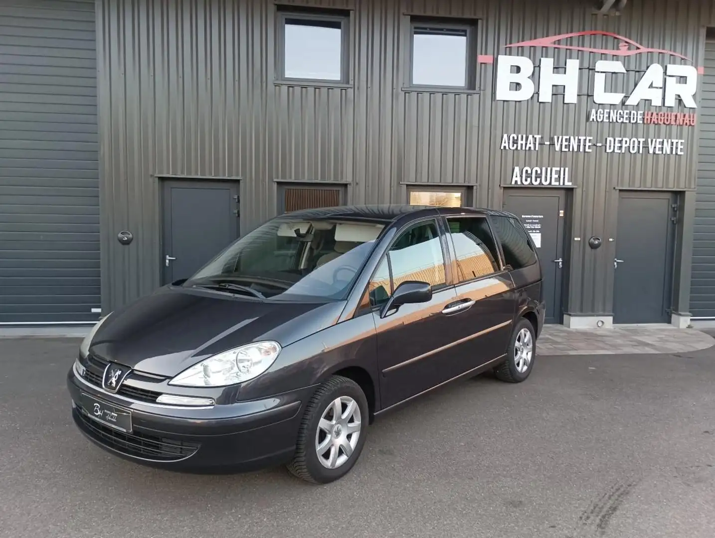 Peugeot 807 2.0 HDI 135 PREMIUM - 1