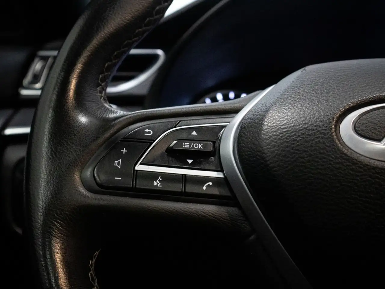 Infiniti QX55 снимка Infiniti QX55