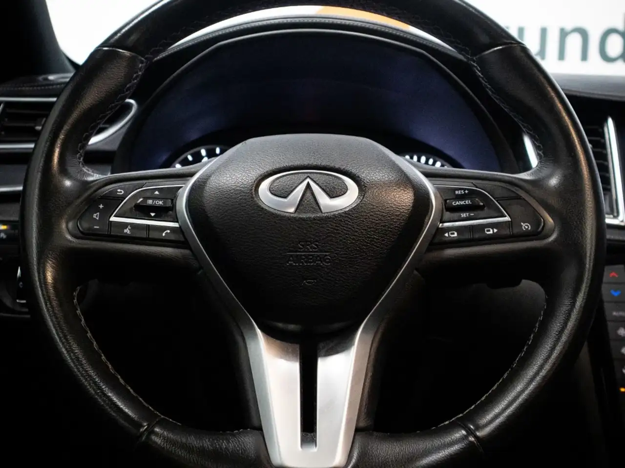 Infiniti QX55 снимка Infiniti QX55
