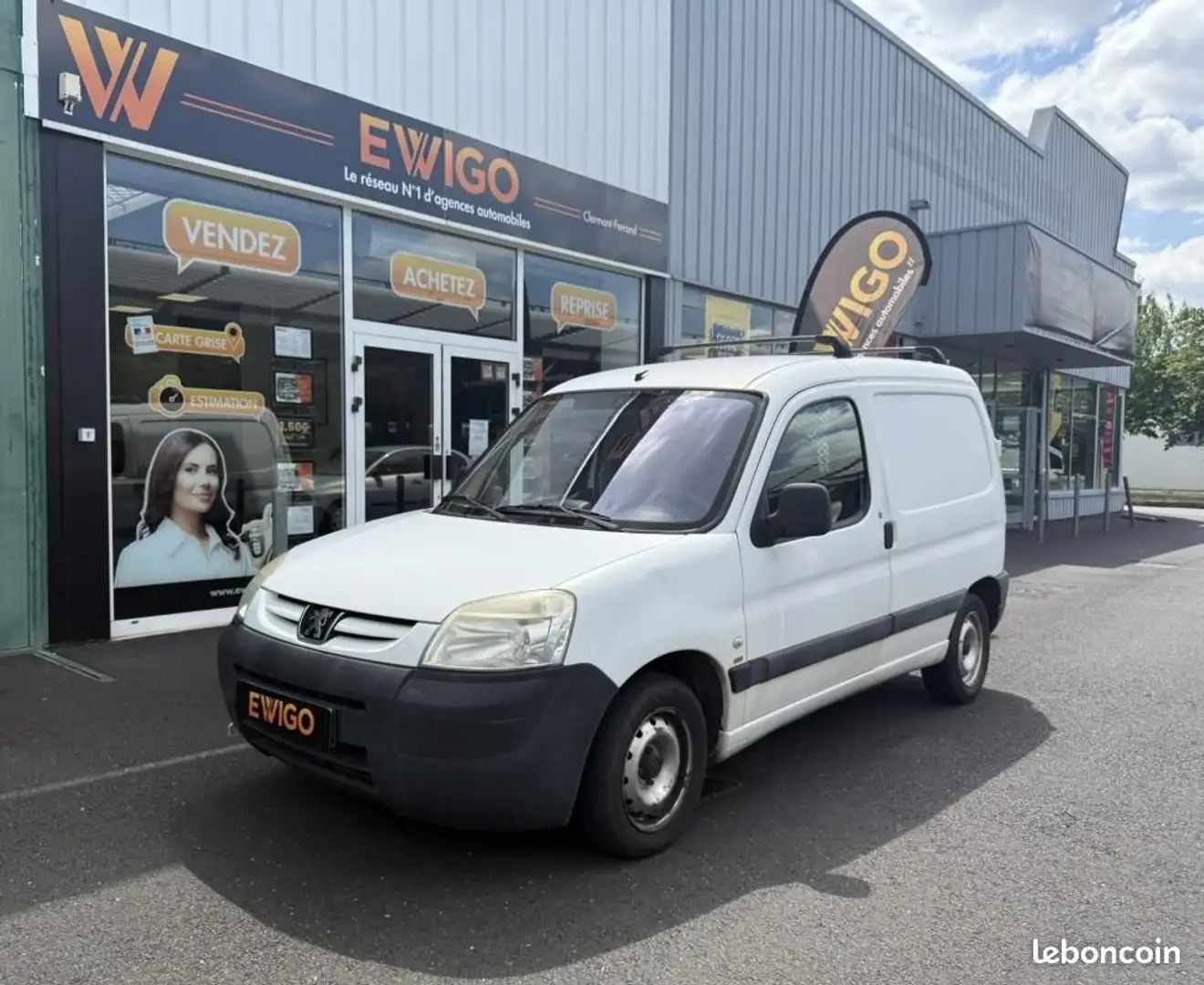 Peugeot Partner VU FOURGON 1.6 BLUEHDI 75 120L1 CONFORT CLIMATISAT Blanc - 1