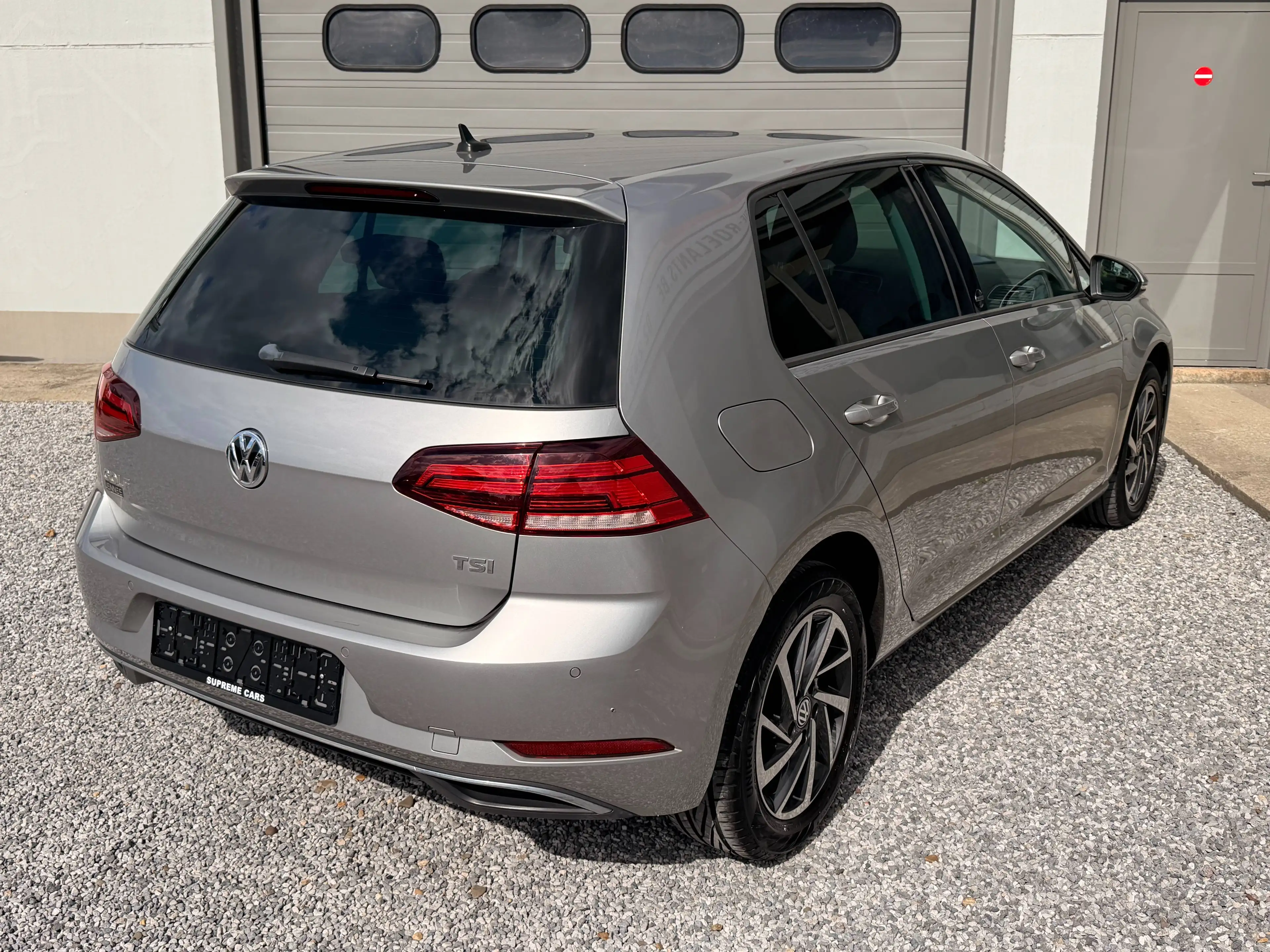 Volkswagen Golf 1.0 115PK SOUND // CAMERA // CARPLAY // 1ste eigenaar — photo 3