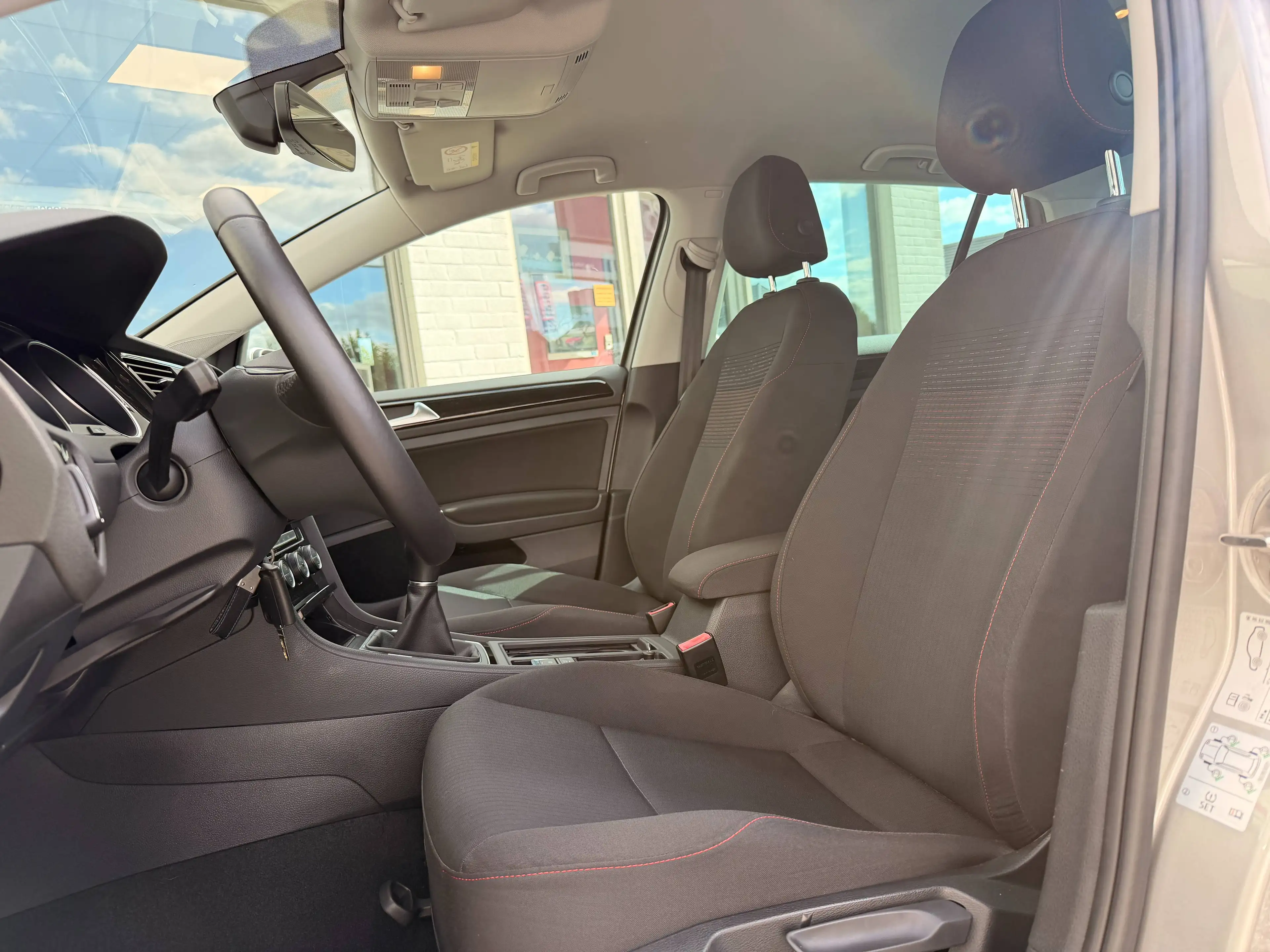 Volkswagen Golf 1.0 115PK SOUND // CAMERA // CARPLAY // 1ste eigenaar — photo 8