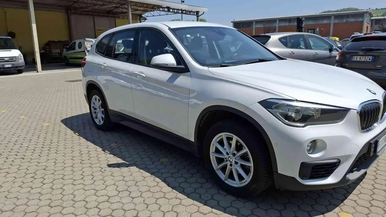 BMW X1