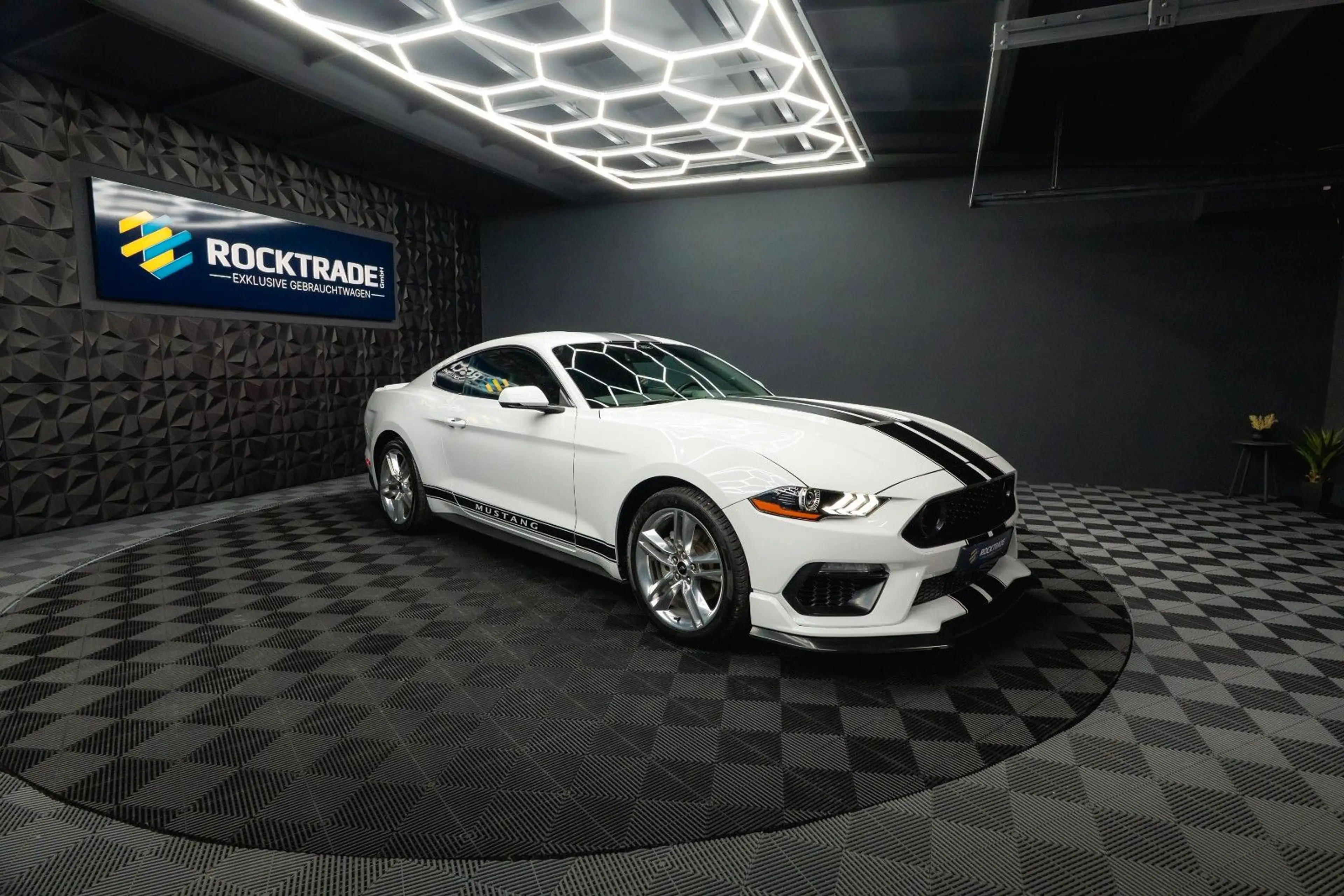 Ford Mustang Shelby GT 500 Coupe Performance PREMIUM — photo 7