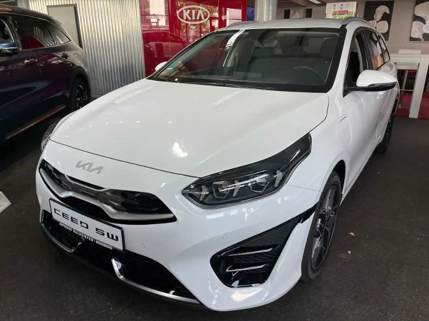 Kia Ceed SW / cee'd SW 1.6 GDI PHEV Platinum Weiß - 1