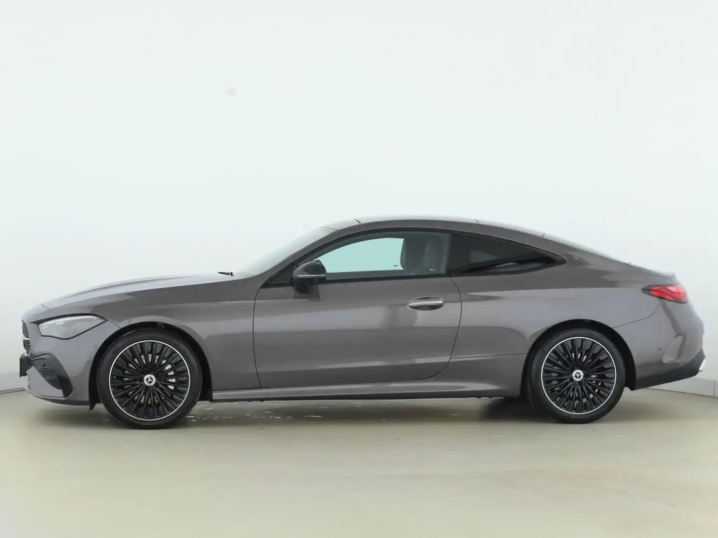 Mercedes-Benz CLE 220 Coupe d AMG Line Premium auto Grigio - 2