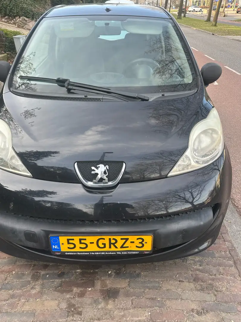 Peugeot 107 1.0-12V XR Fekete - 1