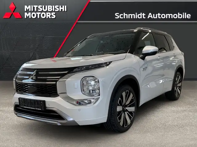 Mitsubishi Outlander 2.4 Plug-in-Hybrid TOP 4WD Yamaha ACC Tempomat