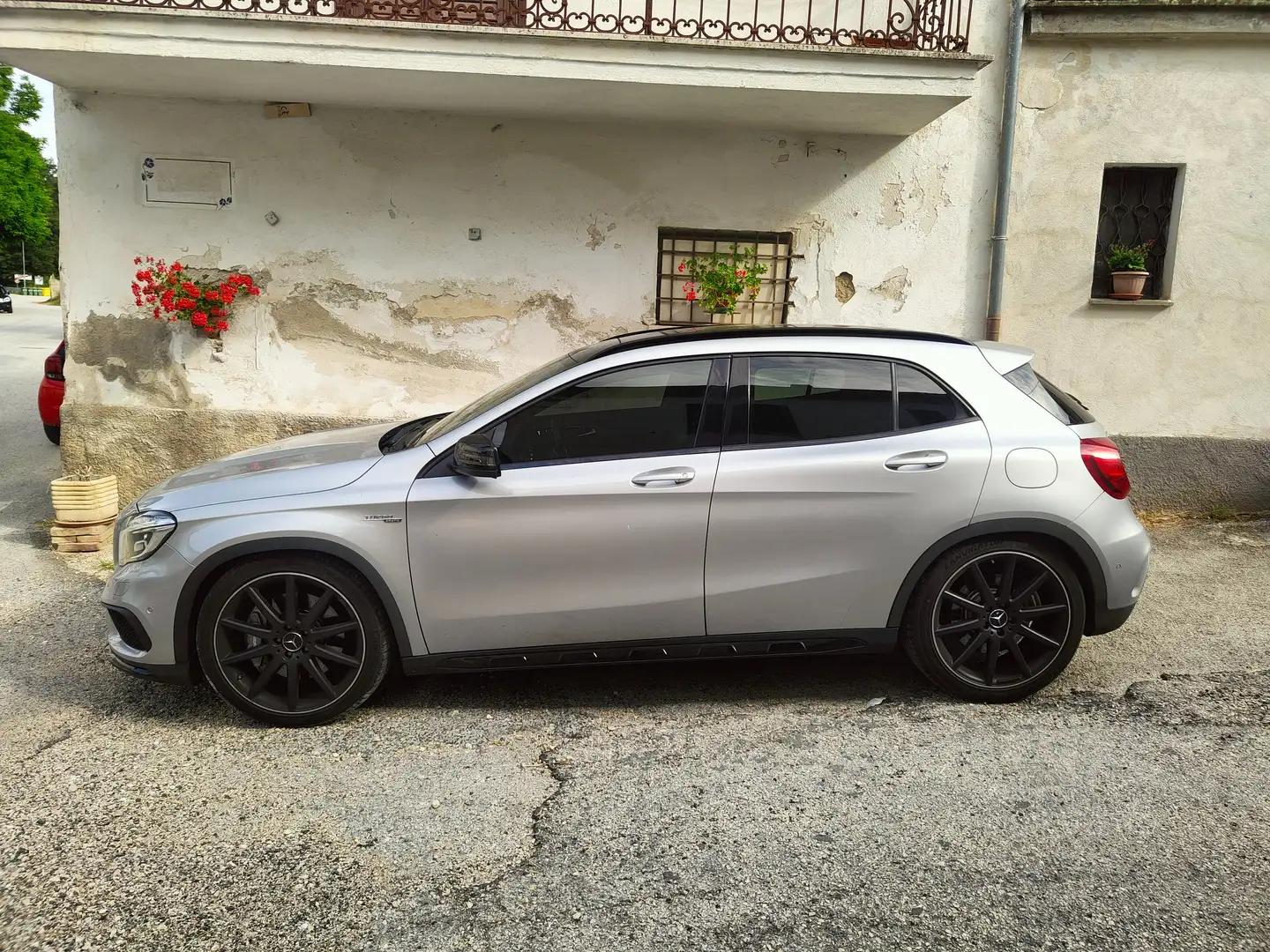 Mercedes-Benz GLA 45 AMG GLA 45 AMG 4matic 381cv auto Argento - 2