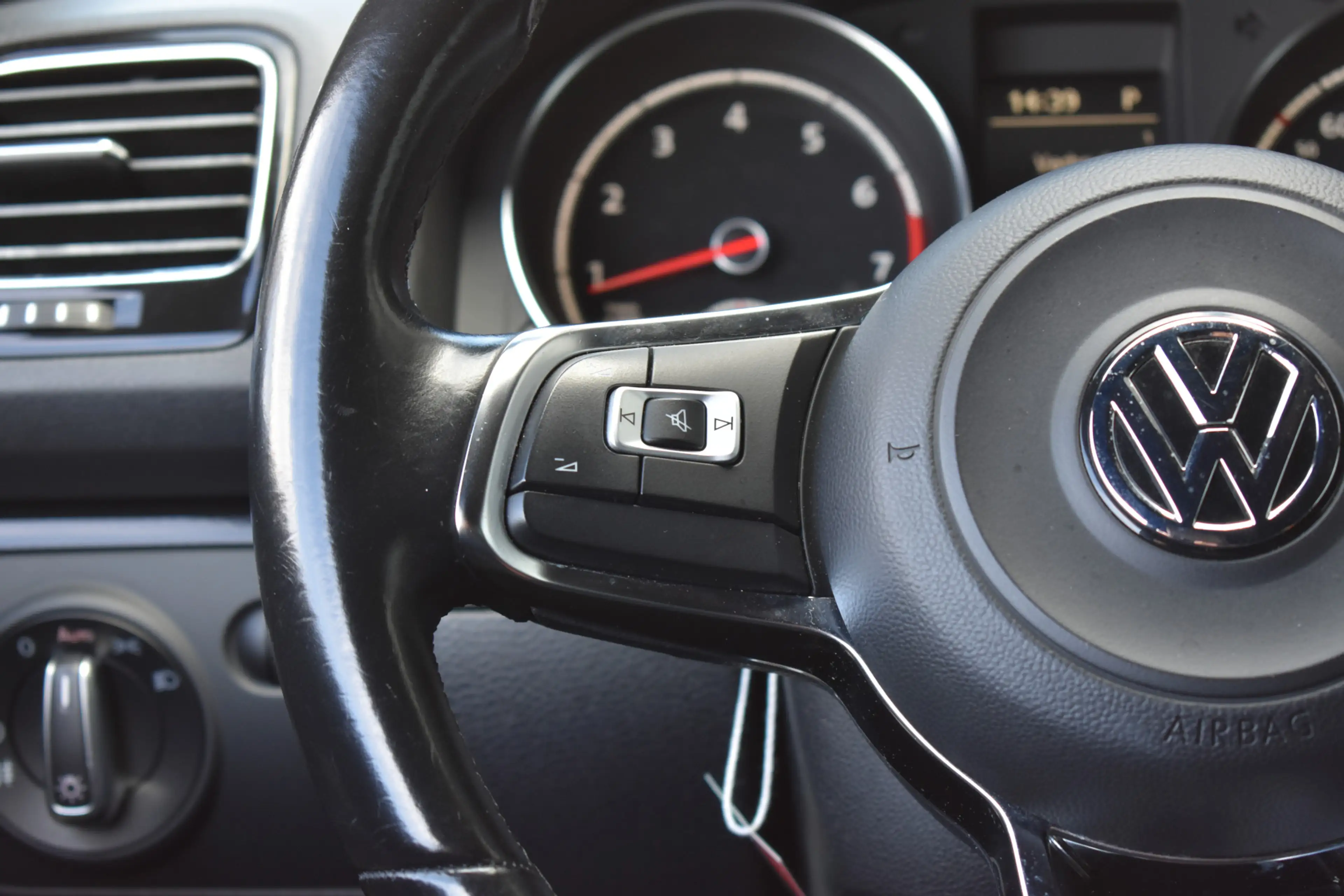 Volkswagen Scirocco 2.0 TSI Facelift LED/Bi-Xenon | DSG | Carplay | Ca — photo 29