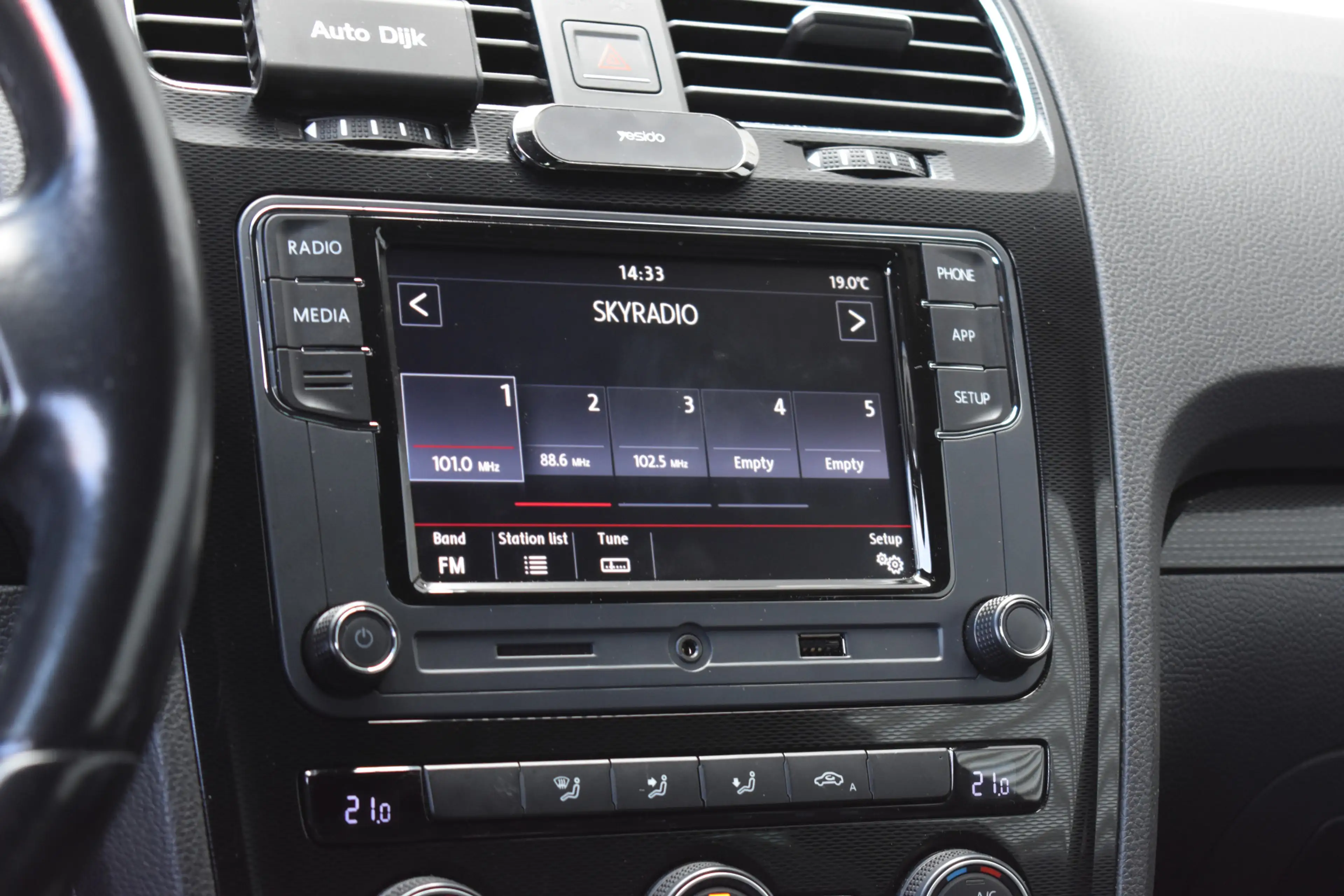 Volkswagen Scirocco 2.0 TSI Facelift LED/Bi-Xenon | DSG | Carplay | Ca — photo 10