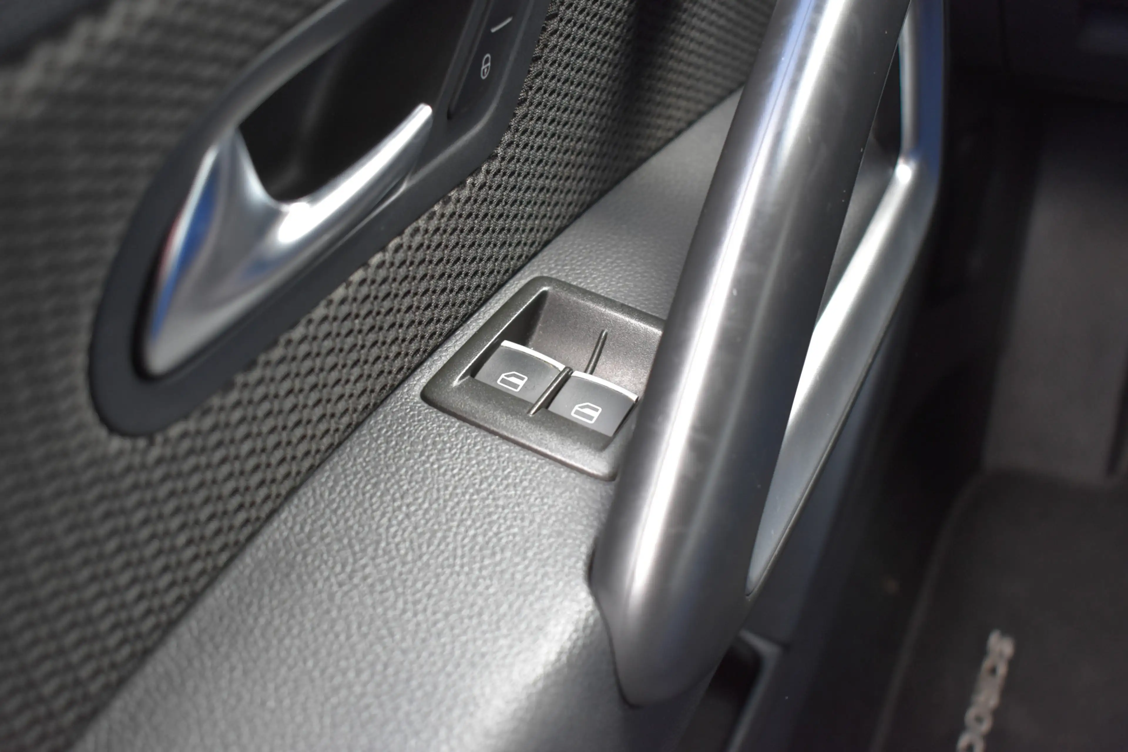 Volkswagen Scirocco 2.0 TSI Facelift LED/Bi-Xenon | DSG | Carplay | Ca — photo 18