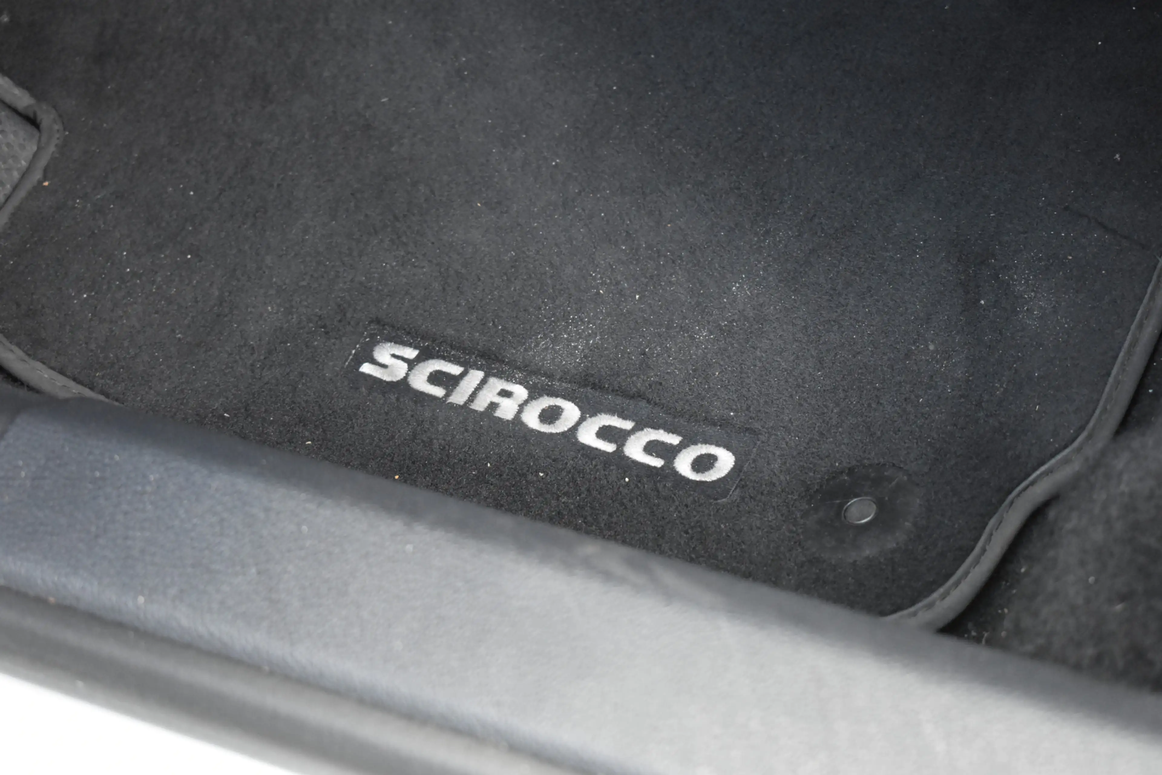 Volkswagen Scirocco 2.0 TSI Facelift LED/Bi-Xenon | DSG | Carplay | Ca — photo 34