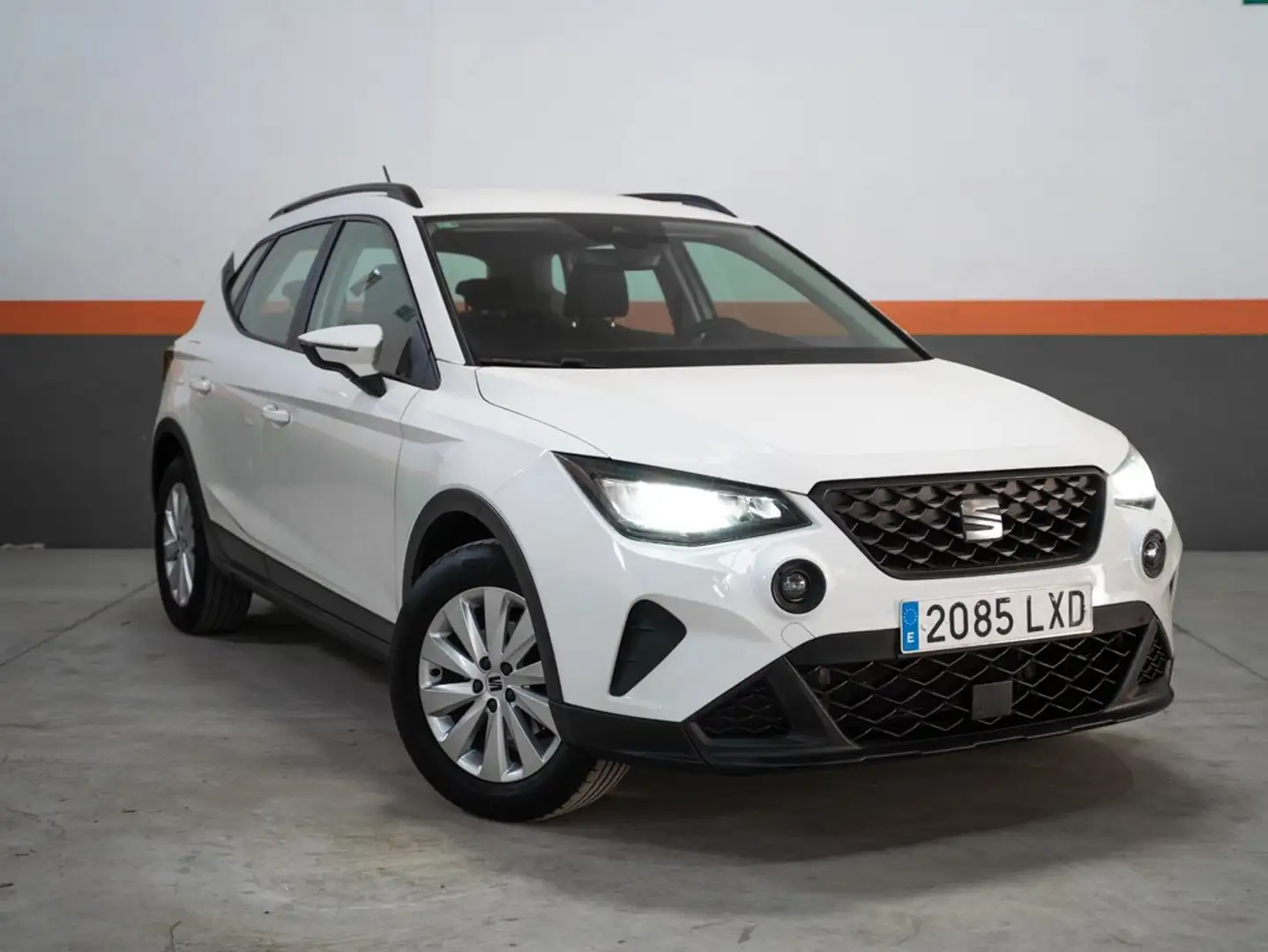 SEAT Arona 1.0 TSI S&S Reference 95 Blanco - 1