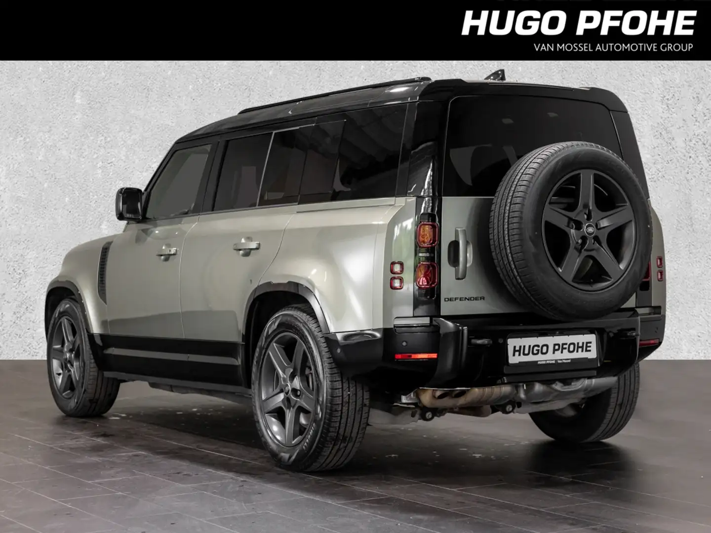 Land Rover Defender 110 3.0 D300 X-Dynamic SE / Head-Up-Display Зелёный - 2