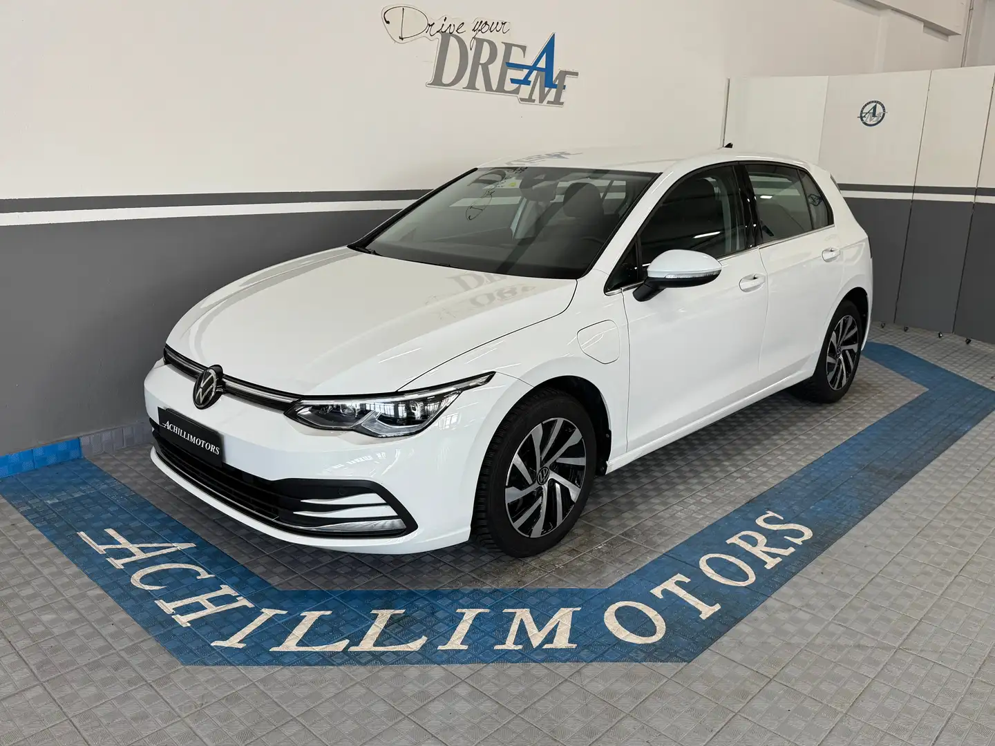 Volkswagen Golf Golf 1.4 tsi ehybrid Style 204cv dsg Plug-in 1prop - 2