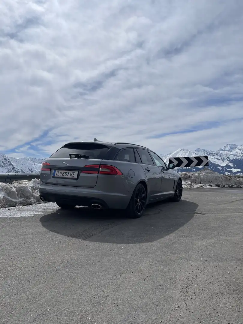 Jaguar XF Sportbrake 3,0 Diesel Luxury - 2