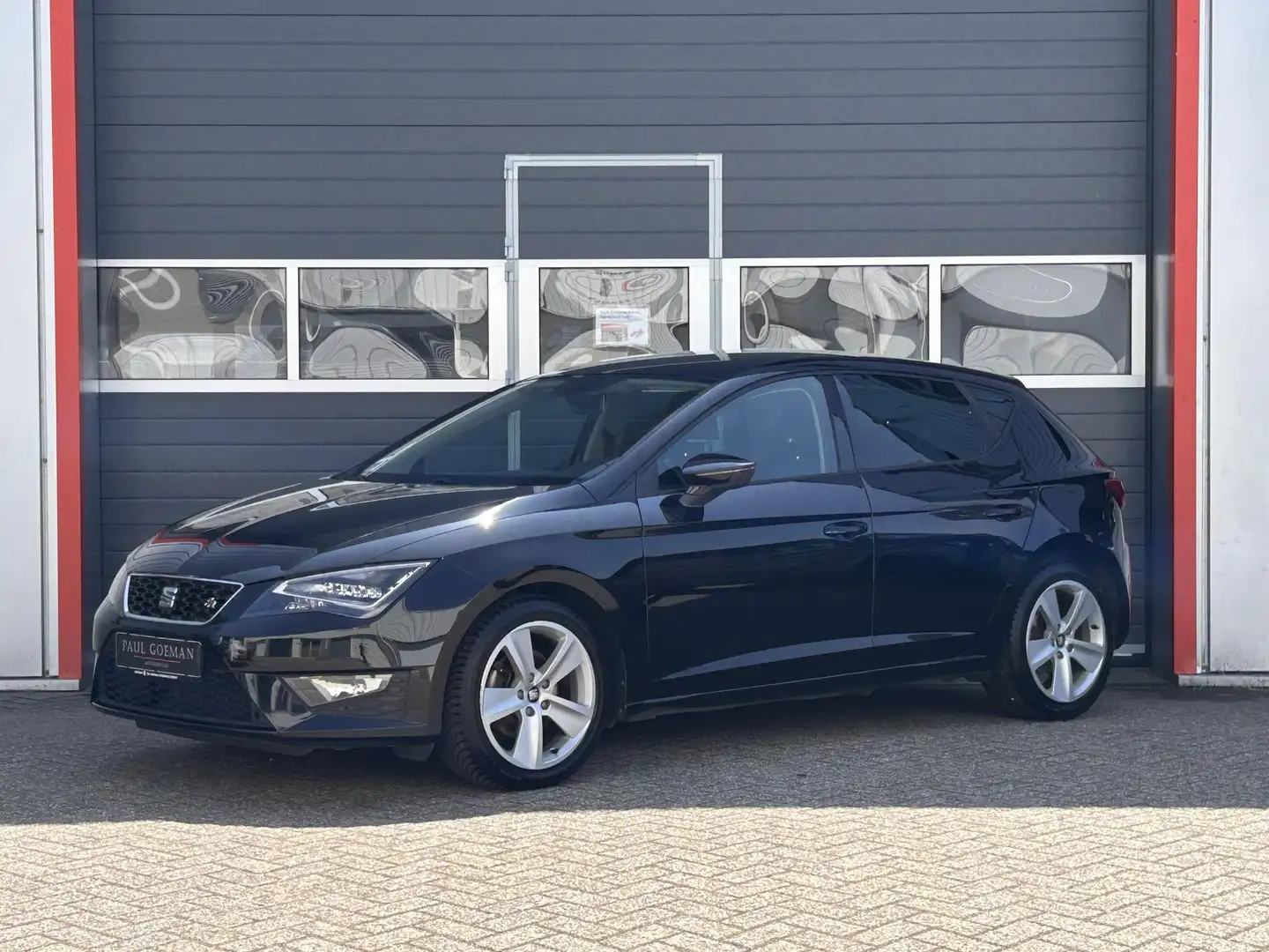 SEAT Leon 1.4 EcoTSI FR | LED | Stoel verwarming | Cruise | Zwart - 2