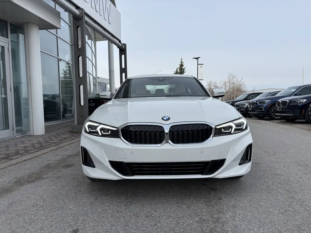 BMW 3 Series снимка BMW 3 Series