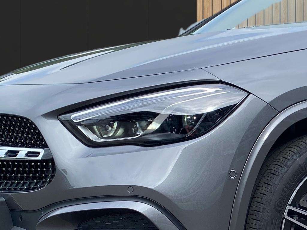 Mercedes-Benz GLA 250