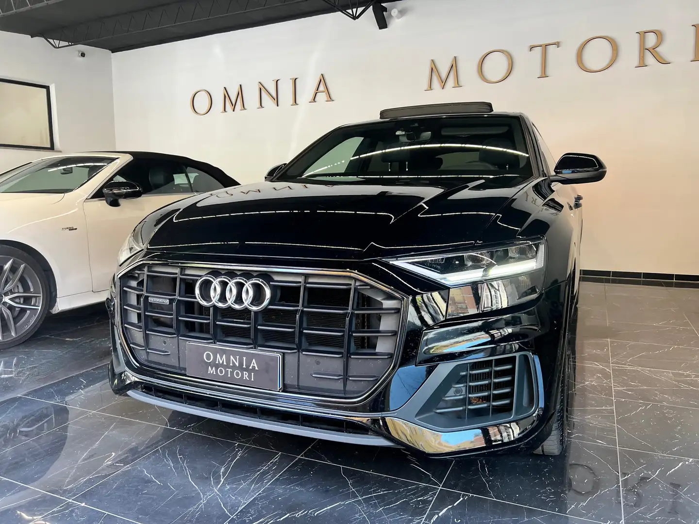Audi Q8 50 3.0 TDI mhev Sport Quattro Tiptr S-Line - TETTO Noir - 1