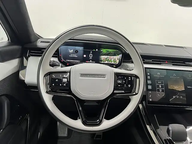Land Rover Range Rover Sport view 14