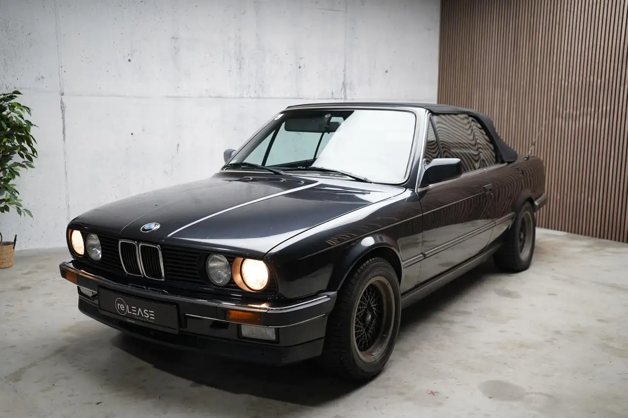 BMW 325 i Cabrio OLDTIMER, foto 4