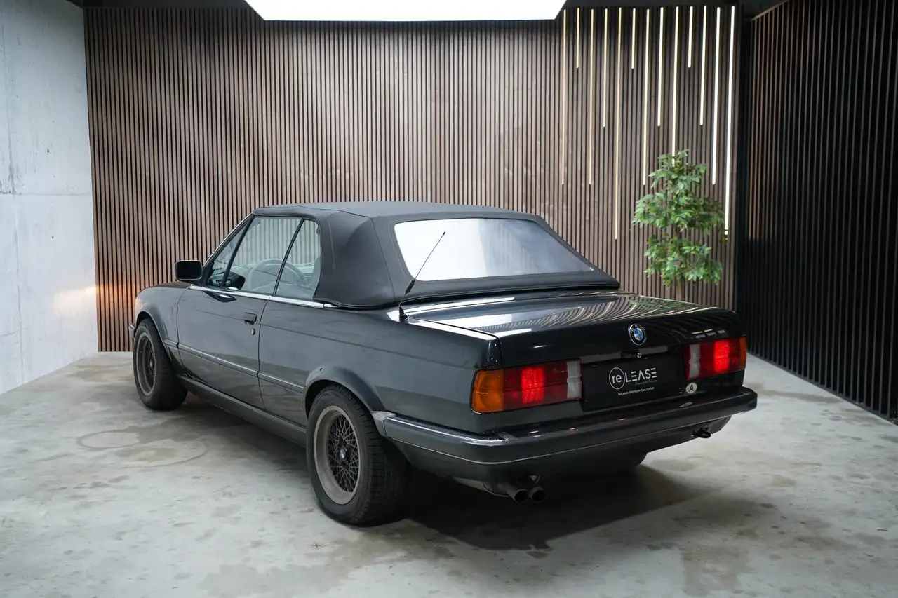 BMW 325 i Cabrio OLDTIMER, foto 6