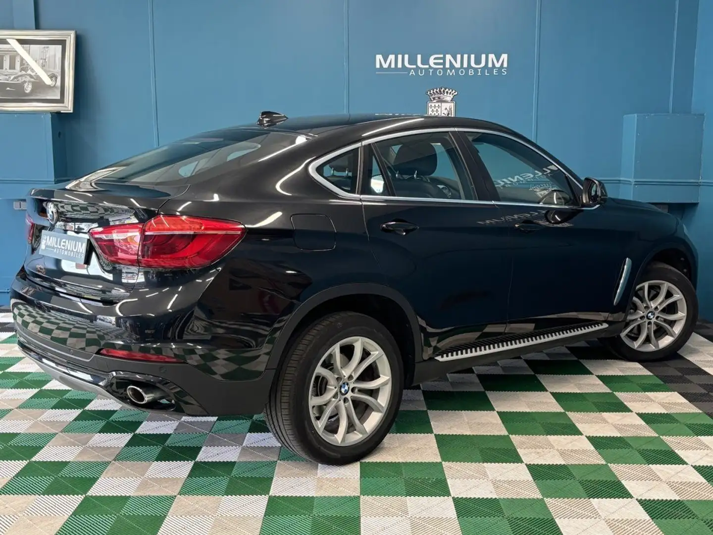 BMW X6 (F16) XDRIVE 30DA 258CH LOUNGE PLUS Noir - 2