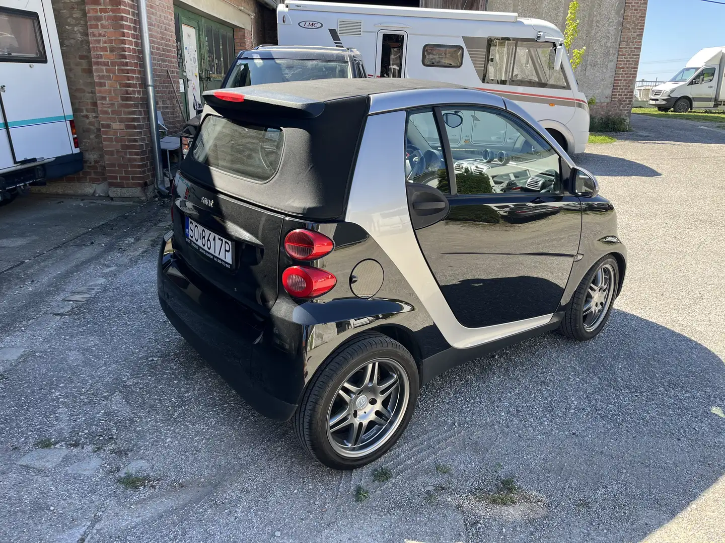 smart city-coupé/city-cabrio Roller Schwarz - 1