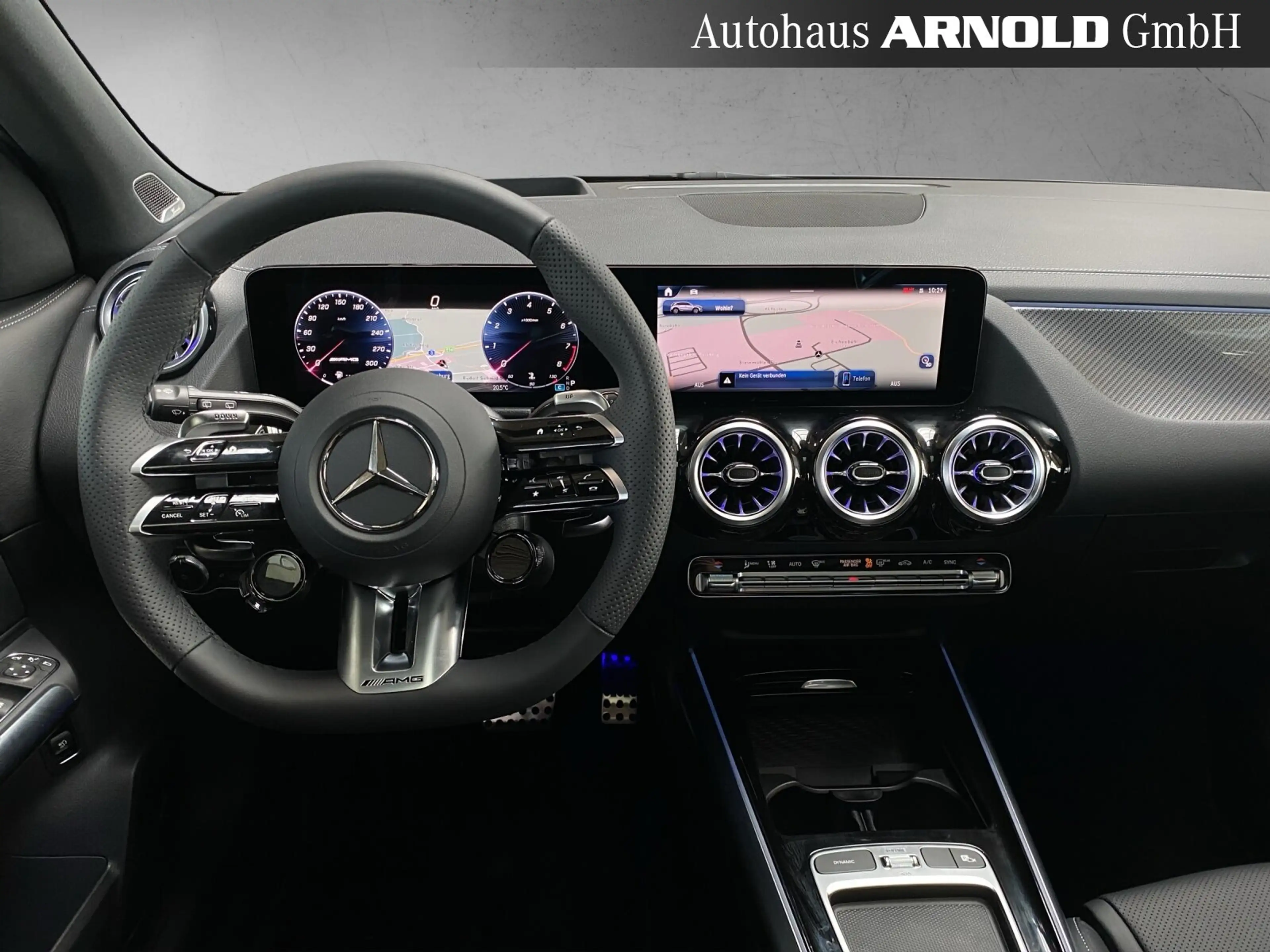 Mercedes-Benz GLA 45 AMG Mercedes-AMG GLA 45 S 4M+ Pano HUD 360 Perf-Sitz — photo 9