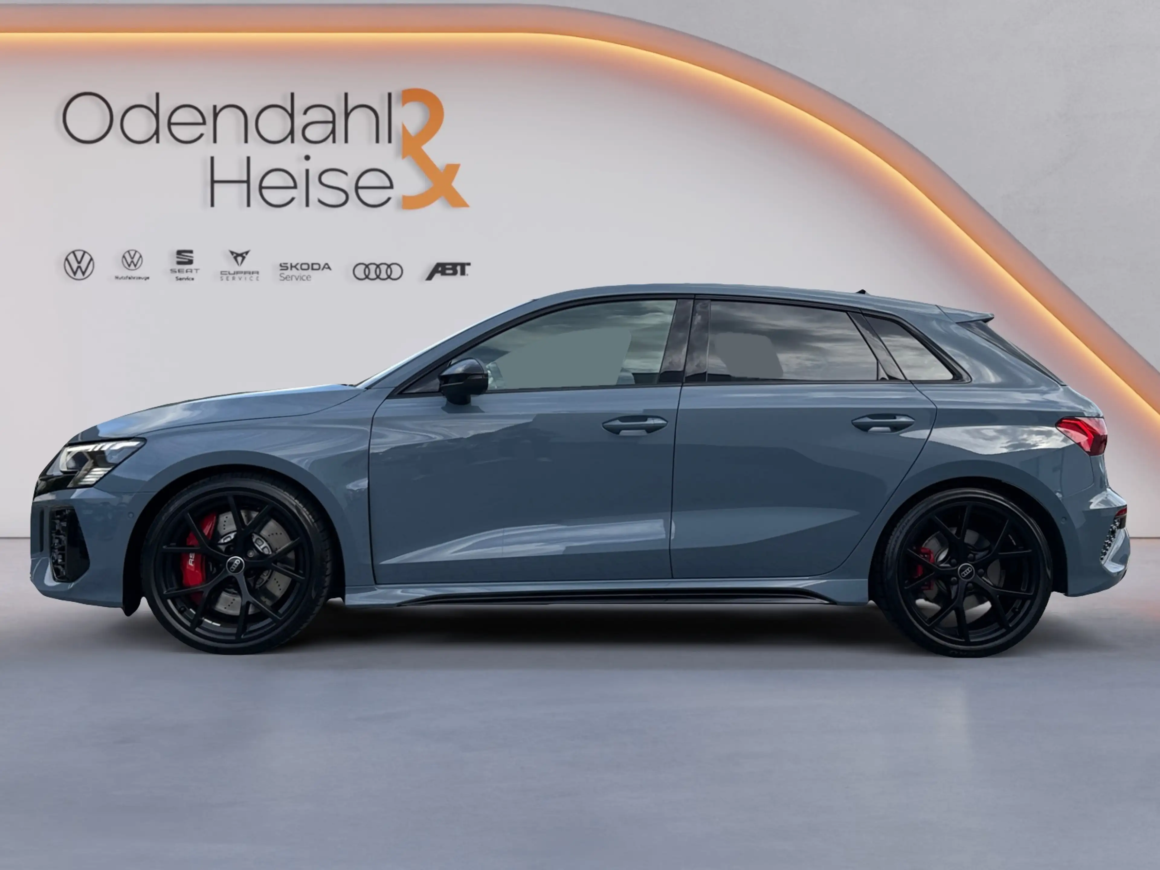 Audi RS3 Sportback 2.5 TFSI quattro Navi Leder — photo 2
